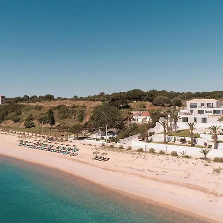Lantställe Lisavet Skala Kefalonia - Emerald Beachfront
